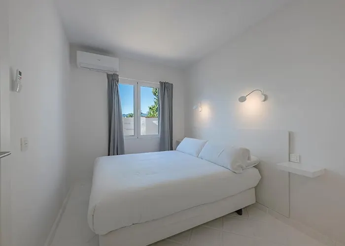 House In Guadalmina Alta Golf Club Будинок відпочинку Марбелья